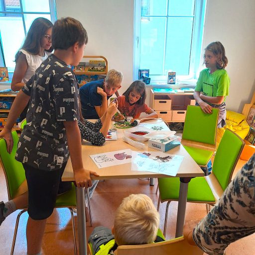 PHOTO-2025-09-27-19-10-17(1) PHOTO-2025-09-27-19-10-17(1)