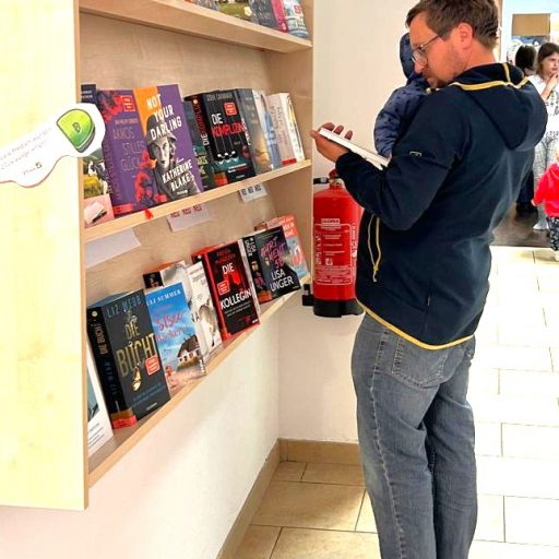 PHOTO-2025-09-27-21-19-21(5) PHOTO-2025-09-27-21-19-21(5)