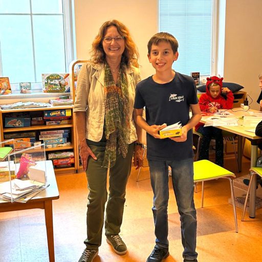 PHOTO-2025-09-27-21-19-21(8) PHOTO-2025-09-27-21-19-21(8)